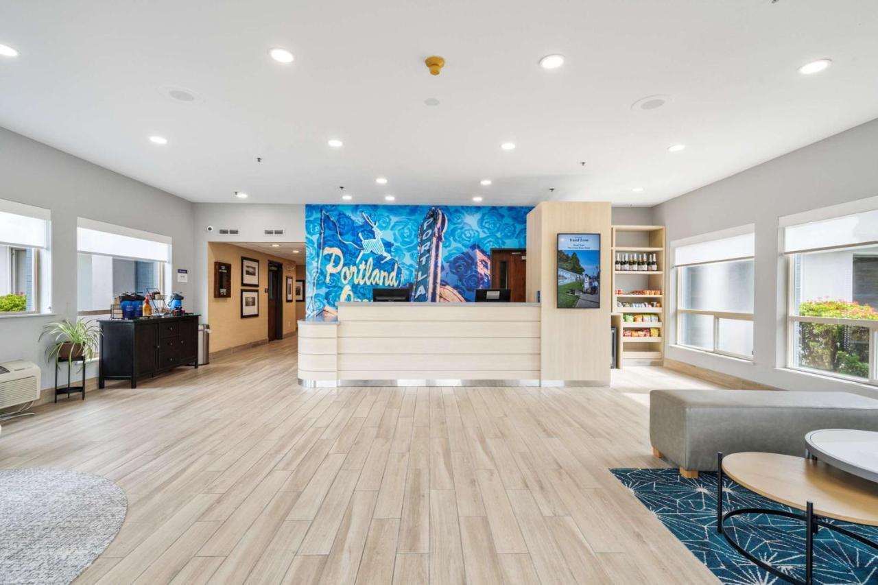Best Western Lake Oswego Hotel & Suites Экстерьер фото