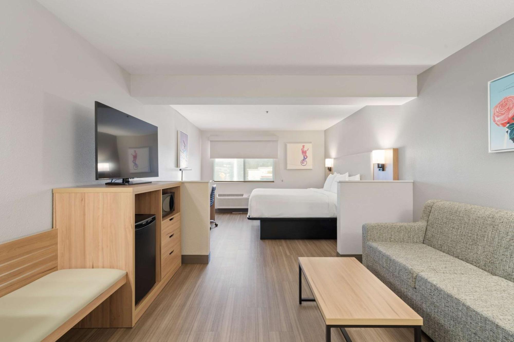 Best Western Lake Oswego Hotel & Suites Экстерьер фото