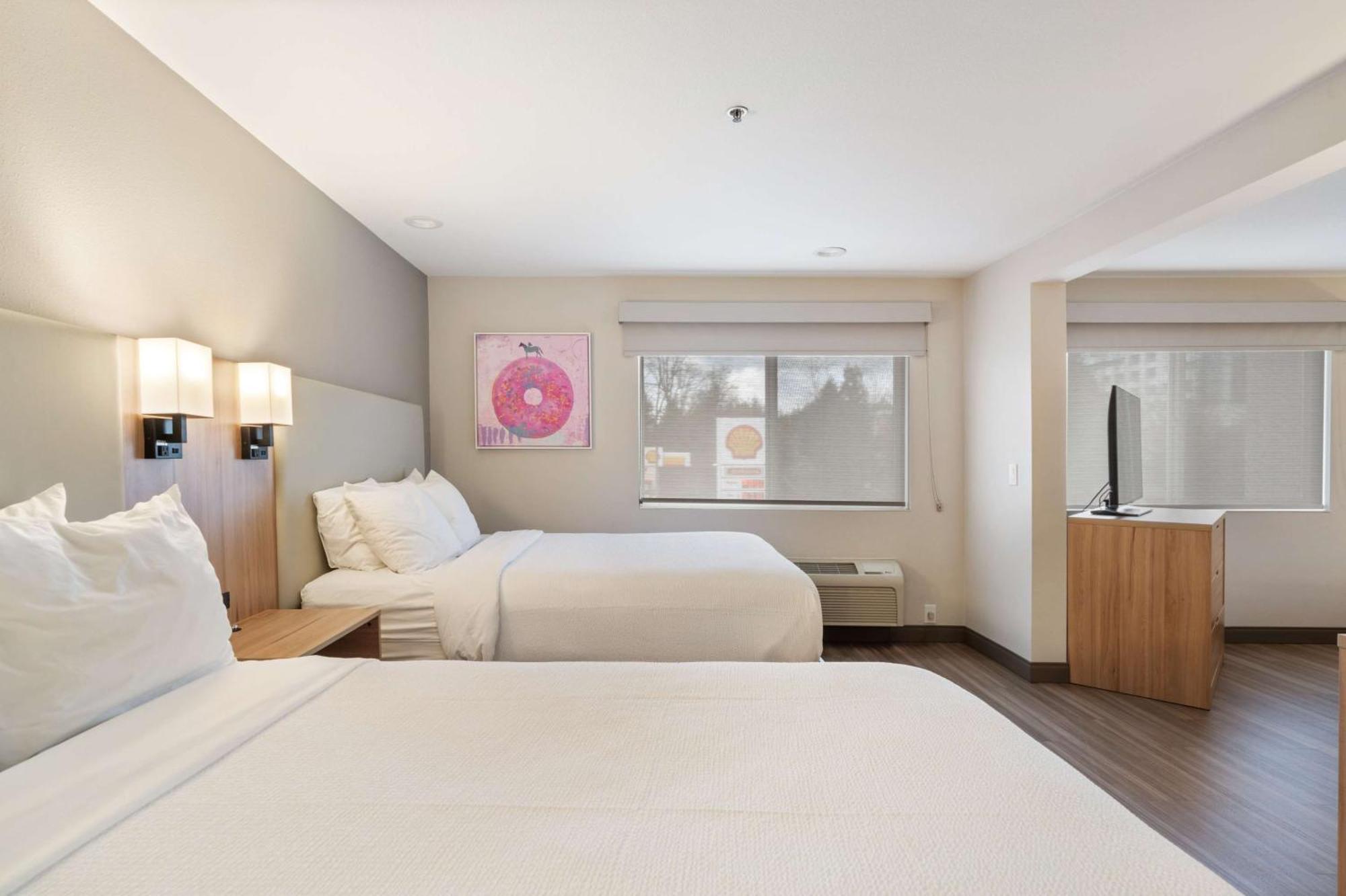 Best Western Lake Oswego Hotel & Suites Экстерьер фото
