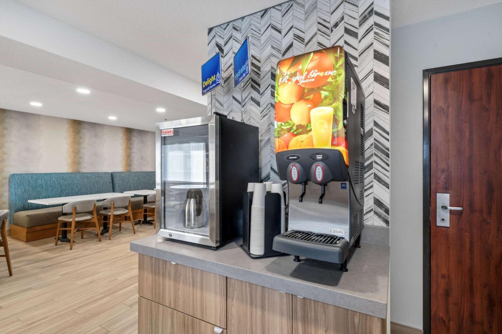 Best Western Lake Oswego Hotel & Suites Экстерьер фото
