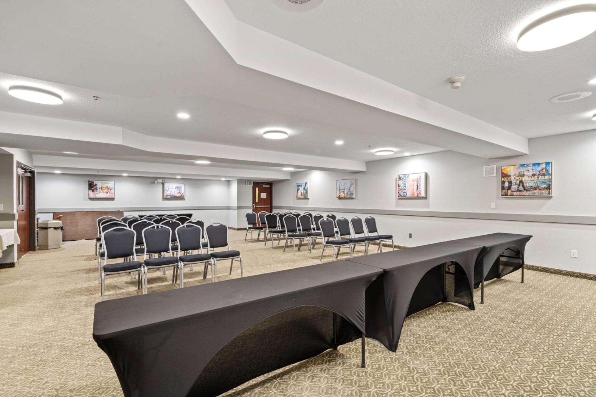 Best Western Lake Oswego Hotel & Suites Экстерьер фото